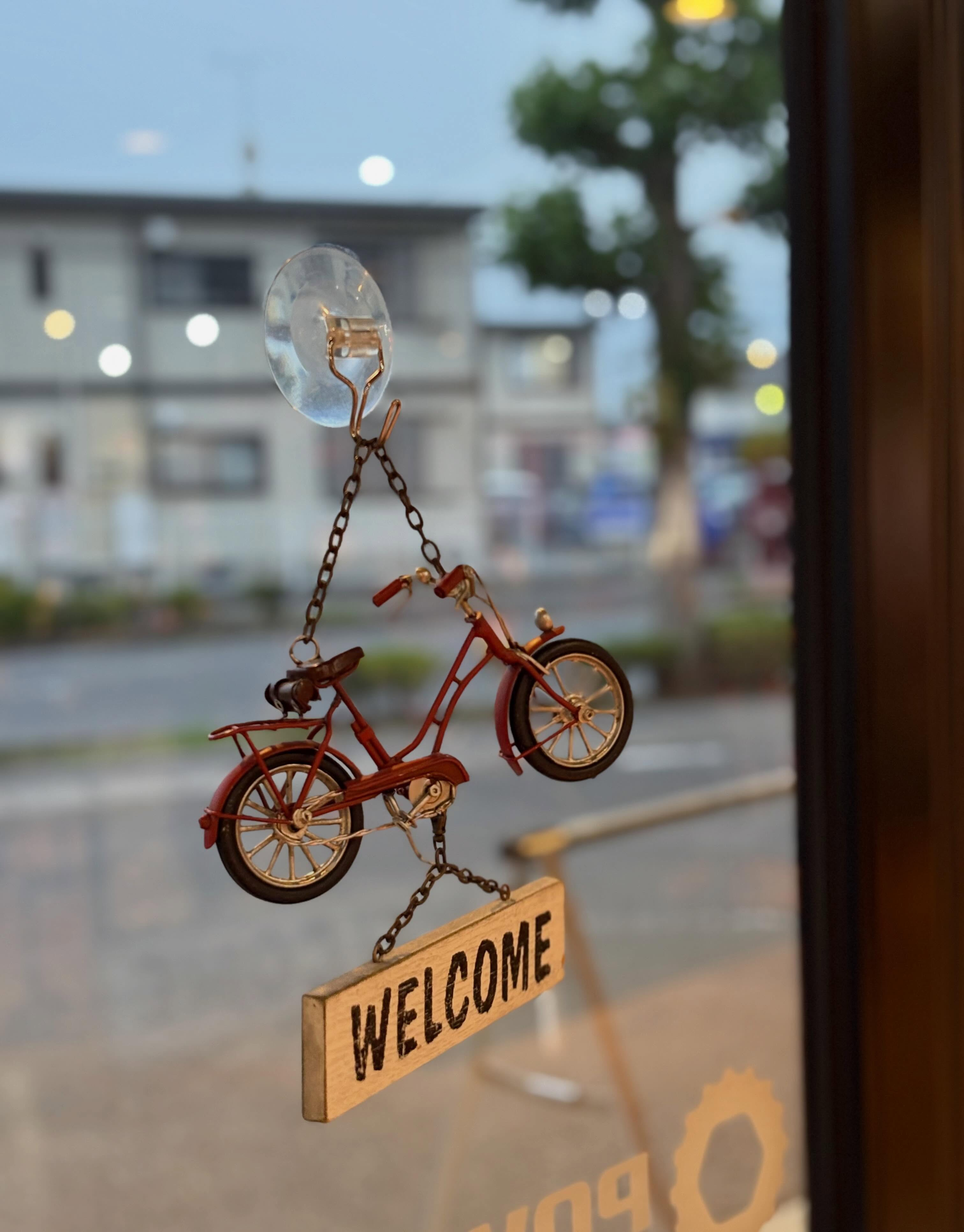 店内にはいろいろな自転車小物があります🚲
