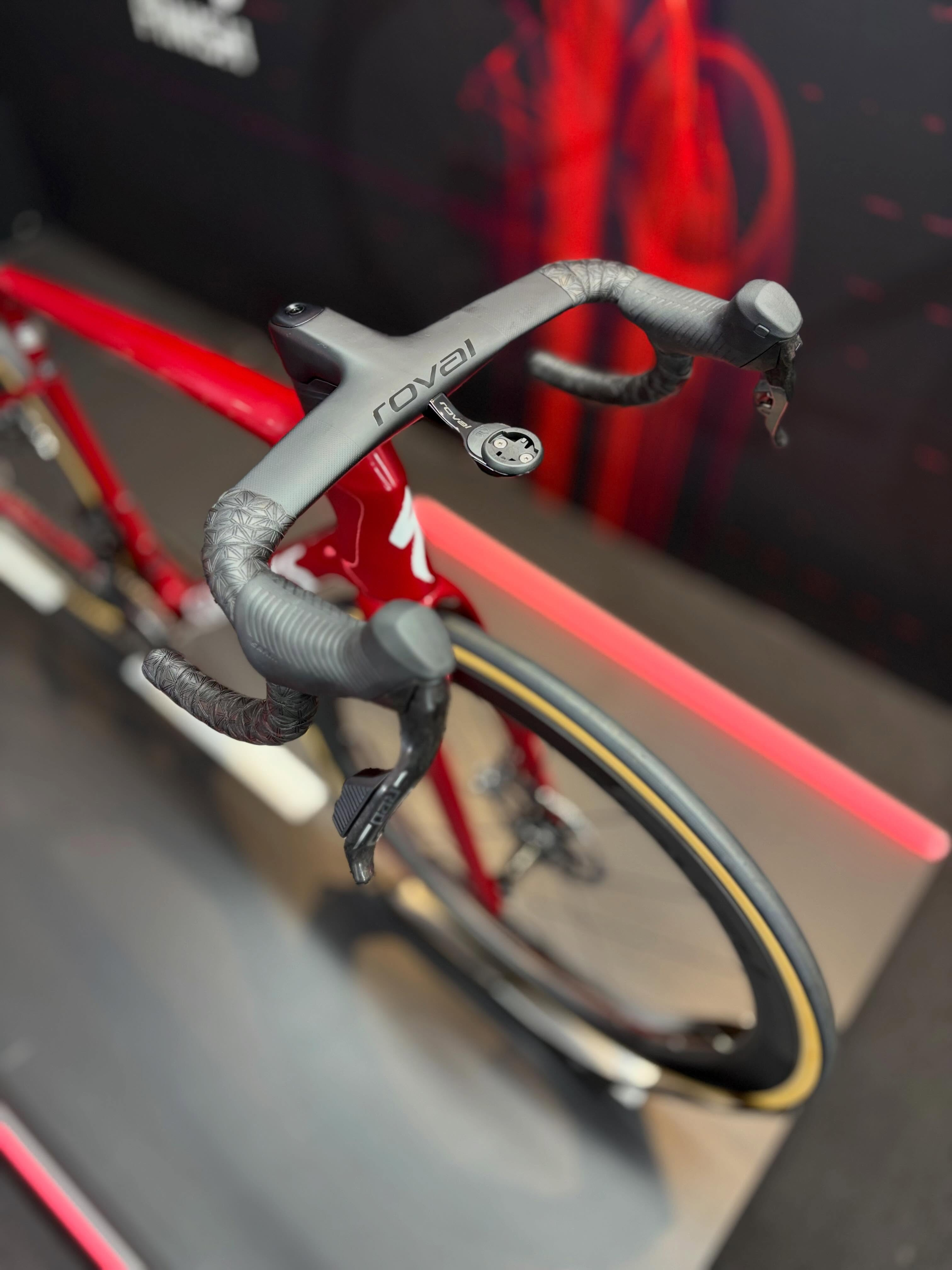 いよいよ発売となりました【 TARMAC SL9 】